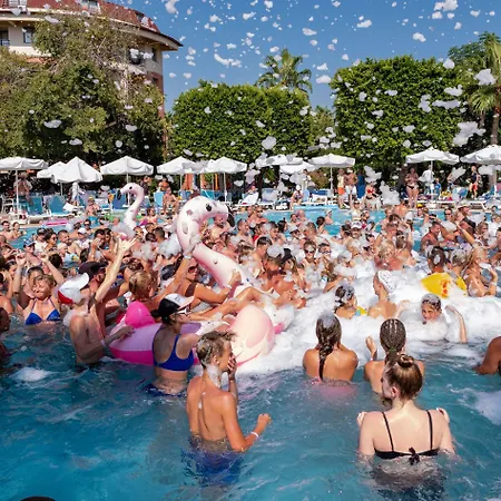 Отель Palmeras 5*