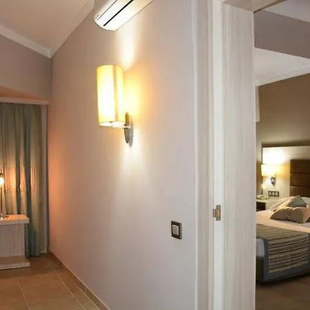 Palmeras 5* Паяллар
